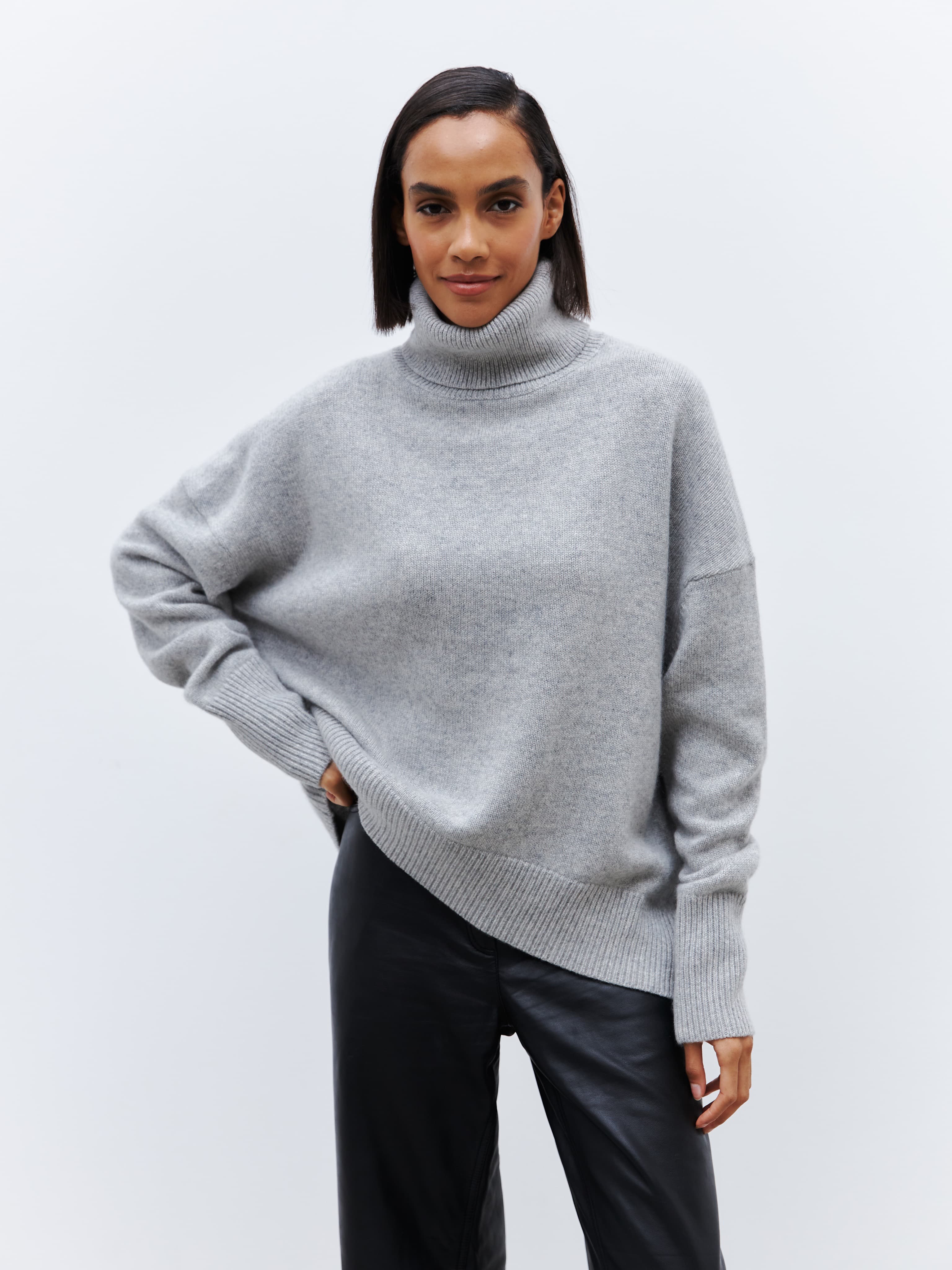 Grey pearl sweater sale